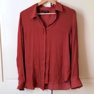 Banana Republic Silk Flowy Top